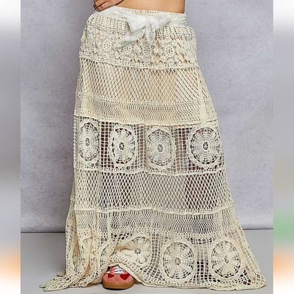 NS01. POL Bohemian Crochet Neutral Cotton One Size Summer Maxi Skirt - Picture 3 of 4